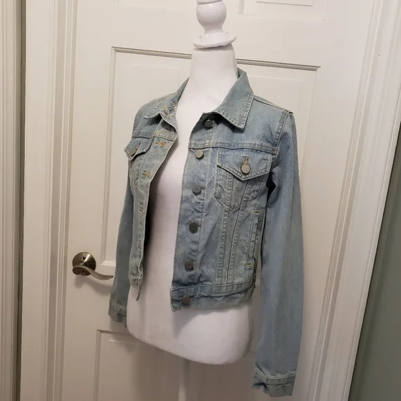 BDG Urban Outfitters Light Blue Jean Jacket Size SP, "Let It Grow" - Picture 7 of 12